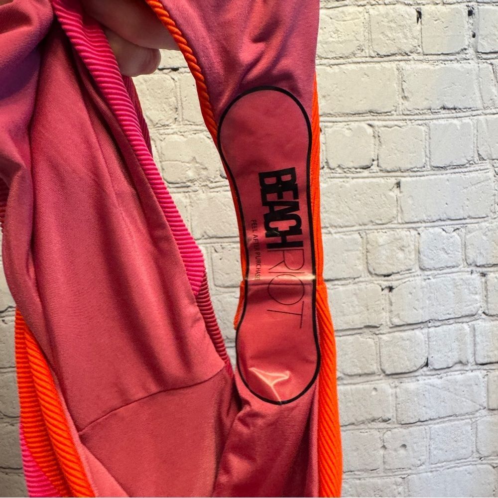 Beach Riot Swimsuit - Picture 6 of 8